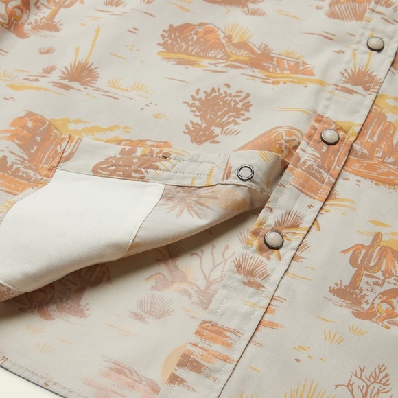 Howler bros - H Bar B Snap shirt - Coyotes - Desert - Picture 2 of 5